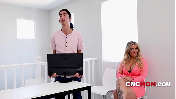 Curvy Doctor And Her Curious Ways