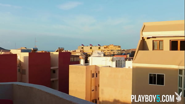 Spanish latina MILF babe Lorena De Felipe balcony striptease